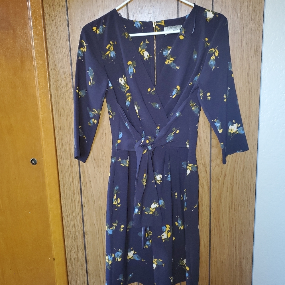 Closet brand UK 12 (US 8) medium floral navy dress